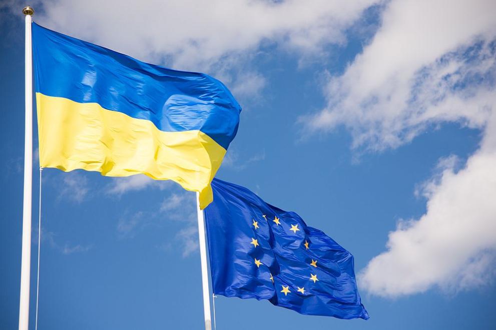 ЕС обмисля нов кредит, за да покрива дефицита на Украйна
