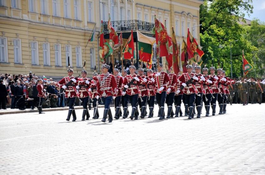  80 вакантни места за гвардейци