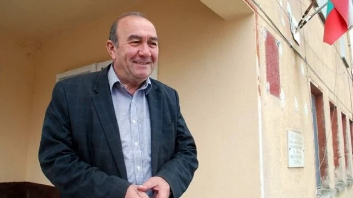 Най-дълго управлявалият кмет в България започва 15-и мандат