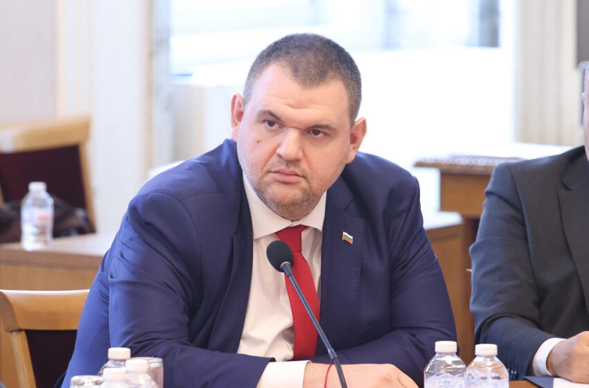  Пеевски: Полицията постъпи достойно и защити софиянци, отказваме анкетна комисия