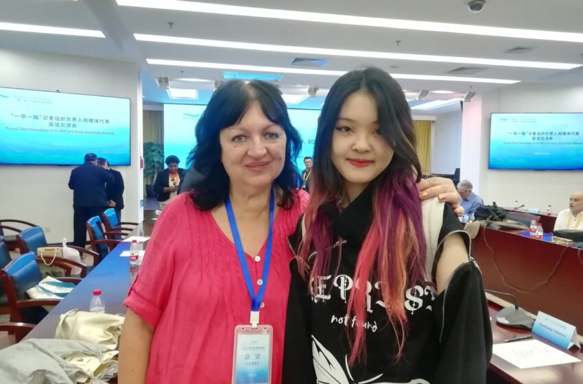  Професионалните връзки между българските и китайските журналисти се развиват