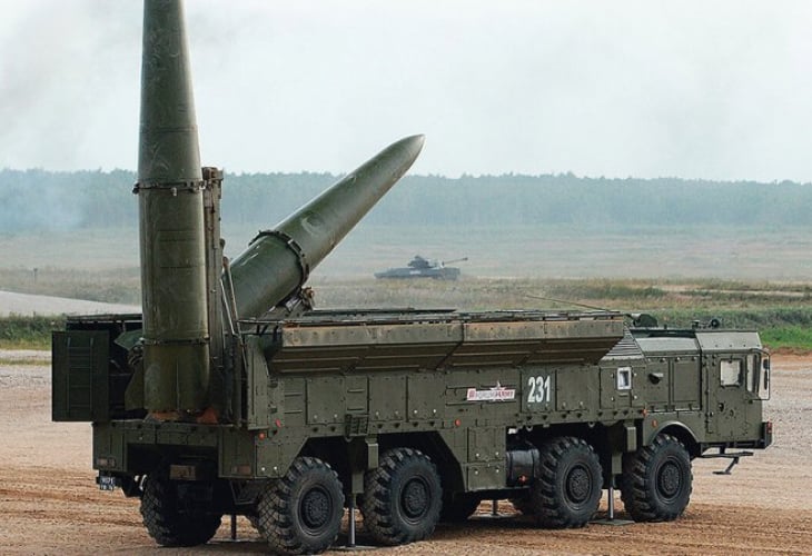  Русия ще проведе учения по използването на тактическо ядрено оръжие
