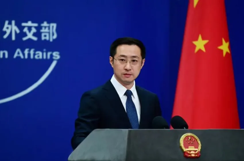  Китай призова Столтенберг да не сее раздори