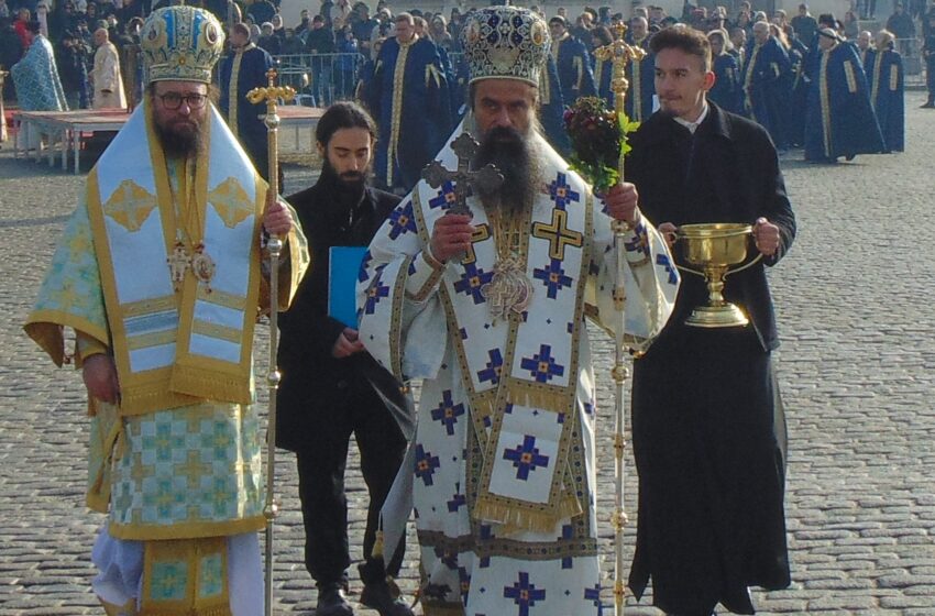  Патриархът пожела здраве и спасение на българските воини