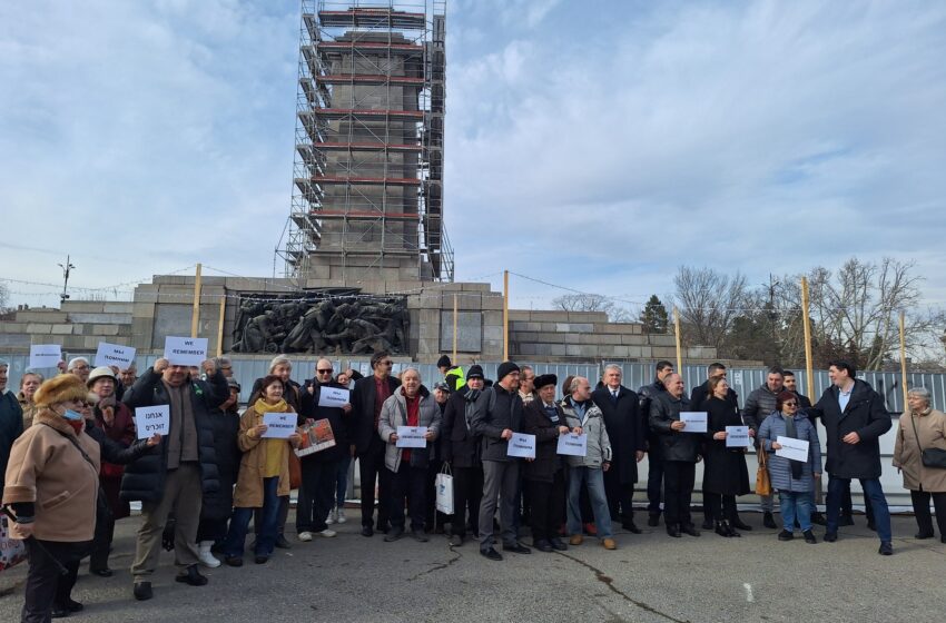  В София почетоха 80-годишнината от освобождаването на Аушвиц, във Варшава без руски дипломати