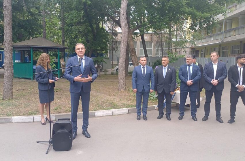 Министър Гуцанов от Русе: Преобразяваме грижата за възрастните хора с 385 милиона лева
