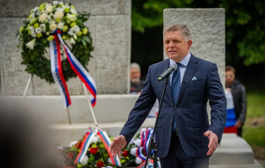 Фицо: Аз съм премиер на суверенна Словакия, а не марионетка на Брюксел