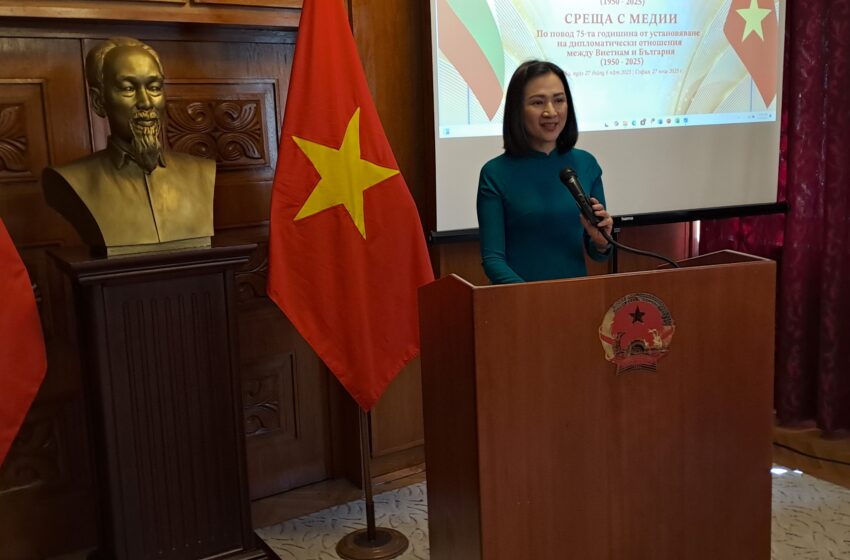 Посолството на Виетнам гостоприемно отвори врати за журналистите