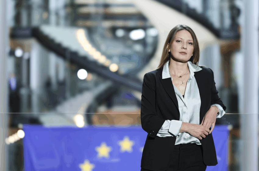 Цветелина Пенкова: Доходите на българските граждани и покупателната способност ще се увеличат в еврозоната