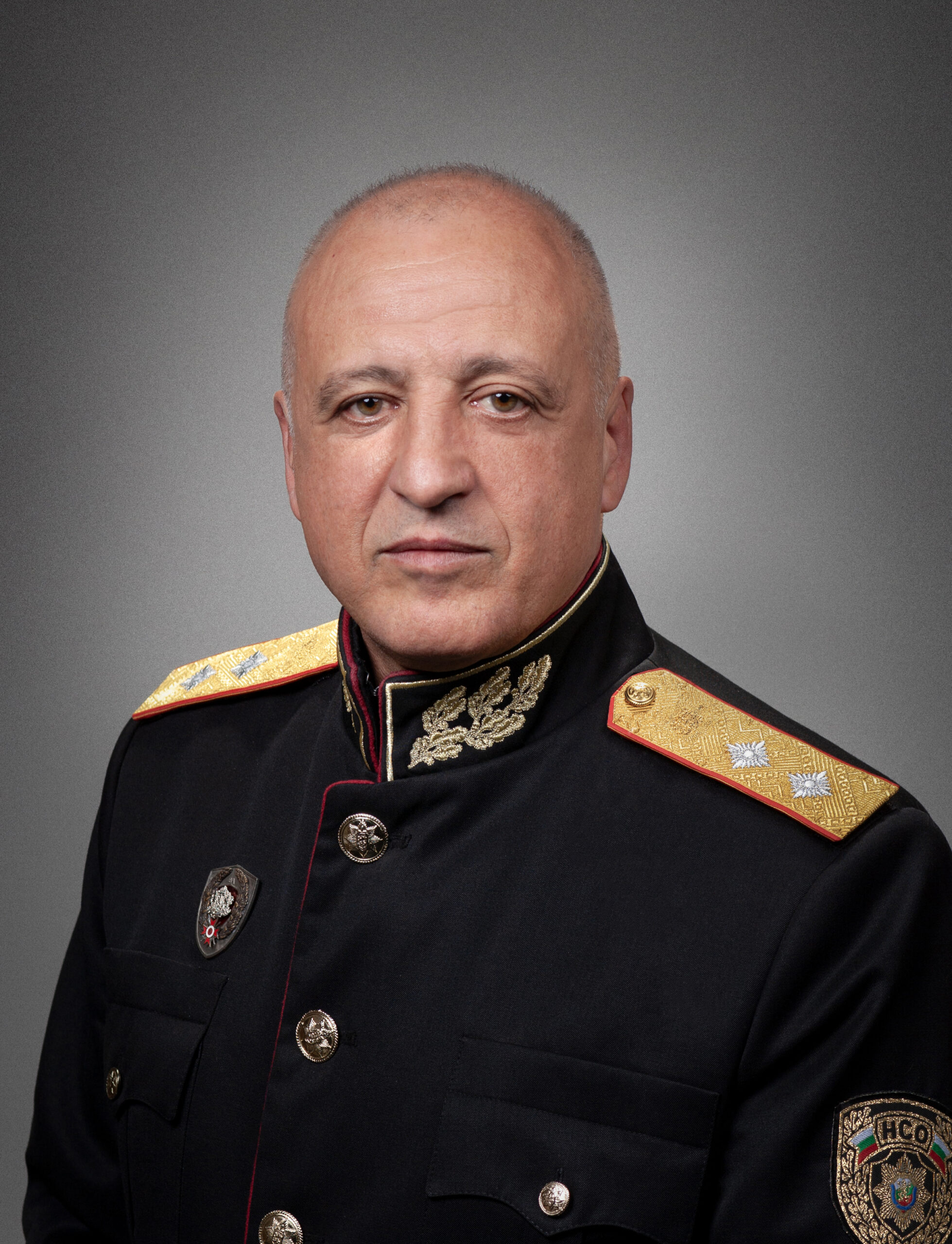 Президентът Йотова поиска оставката на шефа на НСО Емил Тонев
