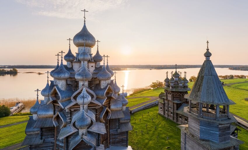 Почти 2000 чужденци са поискали да се преместят в Русия