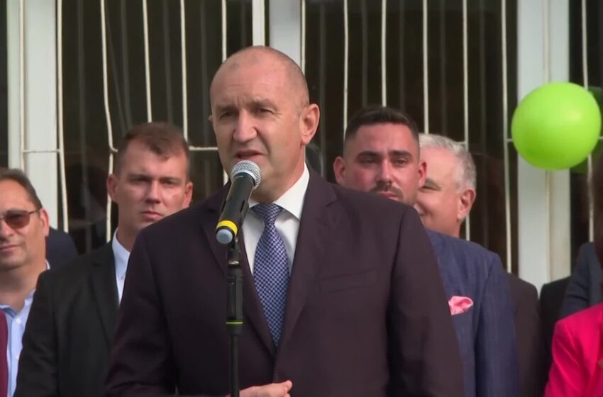 Румен Радев: От поколения първият учебен ден е истинско вълнение за всеки български дом