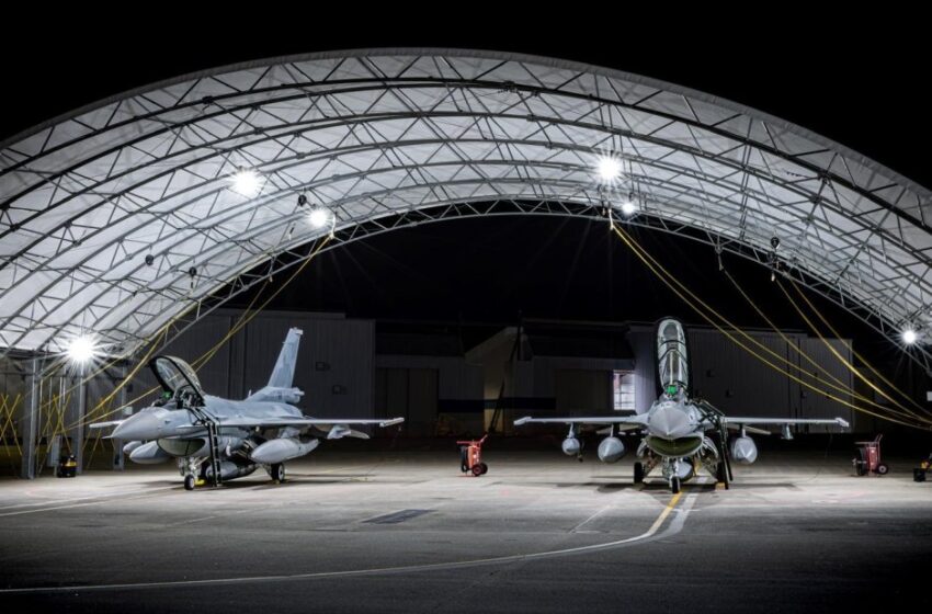  Още два F-16 пристигнаха в “Граф Игнатиево”