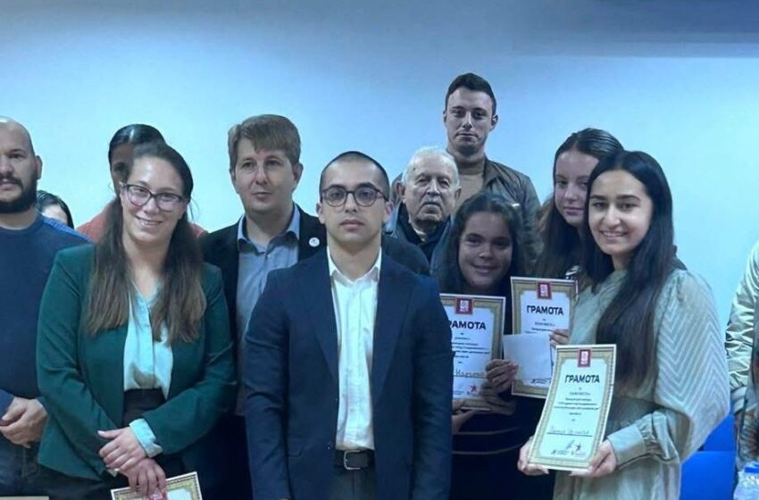  Връчиха наградите в литературния конкурс „140 години след Съединението – пътят на България днес“