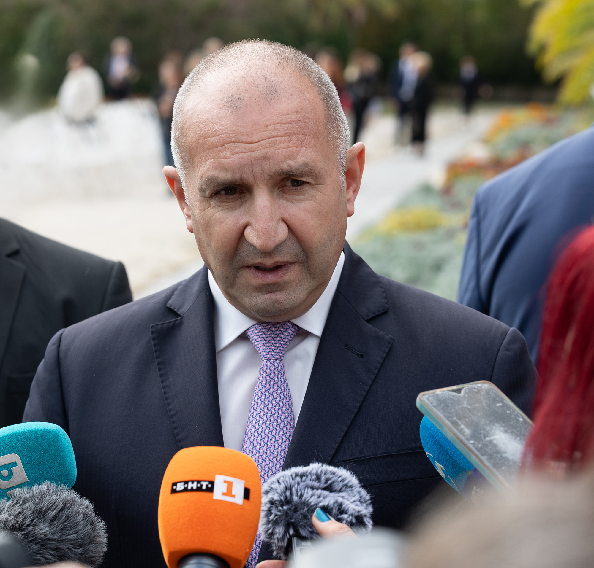Румен Радев: Ще предложим мерки за подкрепа на най-уязвимите граждани заради поскъпването на горивата