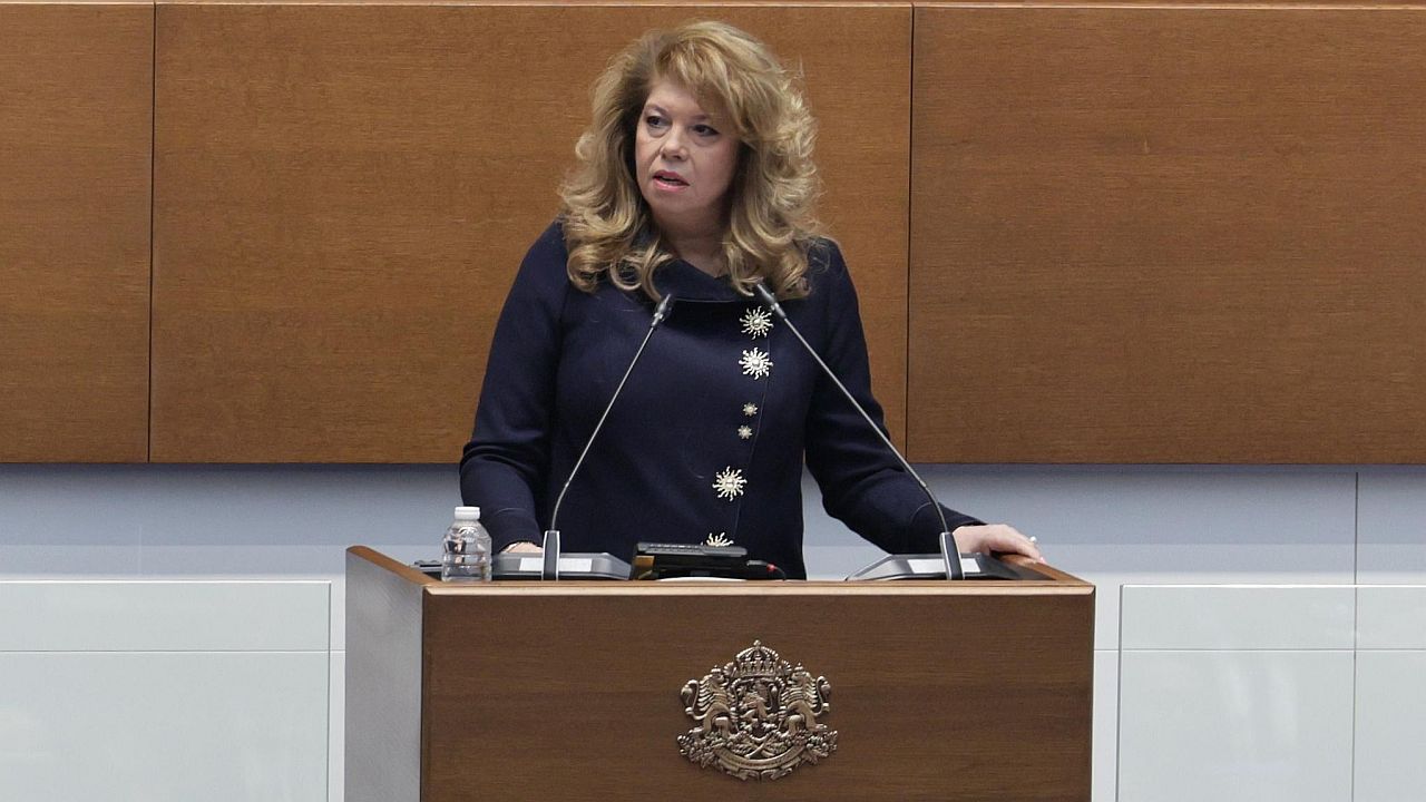 Президентът Йотова към новия парламент: Голямата цел на всички е да се справим с неравенствата и липсата на справедливост