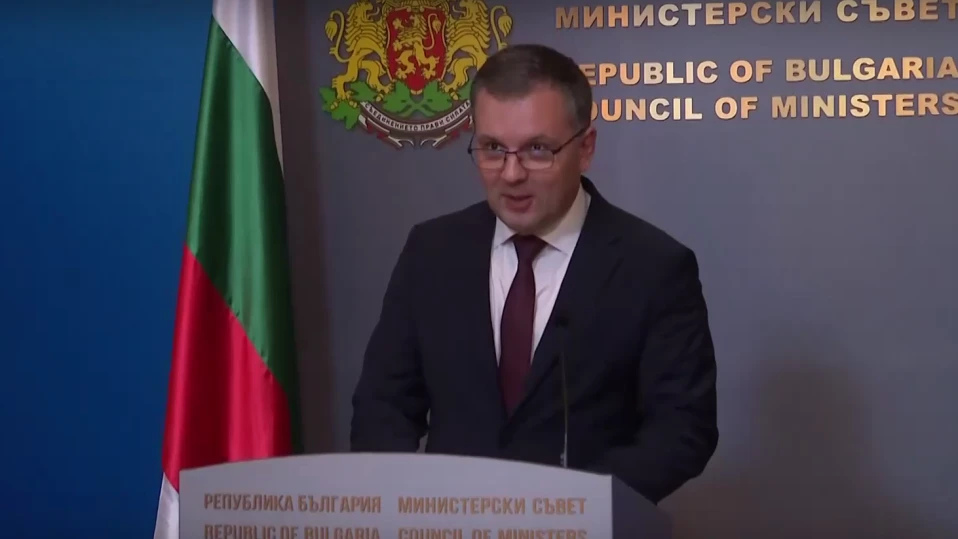 Дисциплинарки срещу четирима нотариуси заради „Баба Алино“