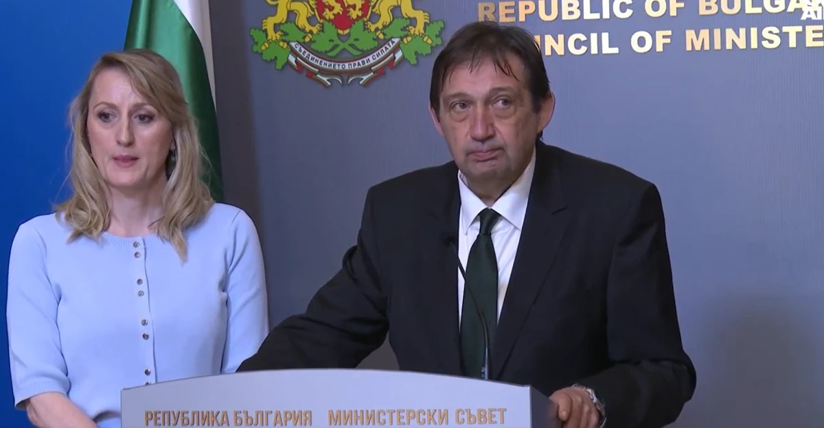 Шишков: Незаконното селище край Варна ще бъде премахнато, директорът на кадастъра в града е уволнен
