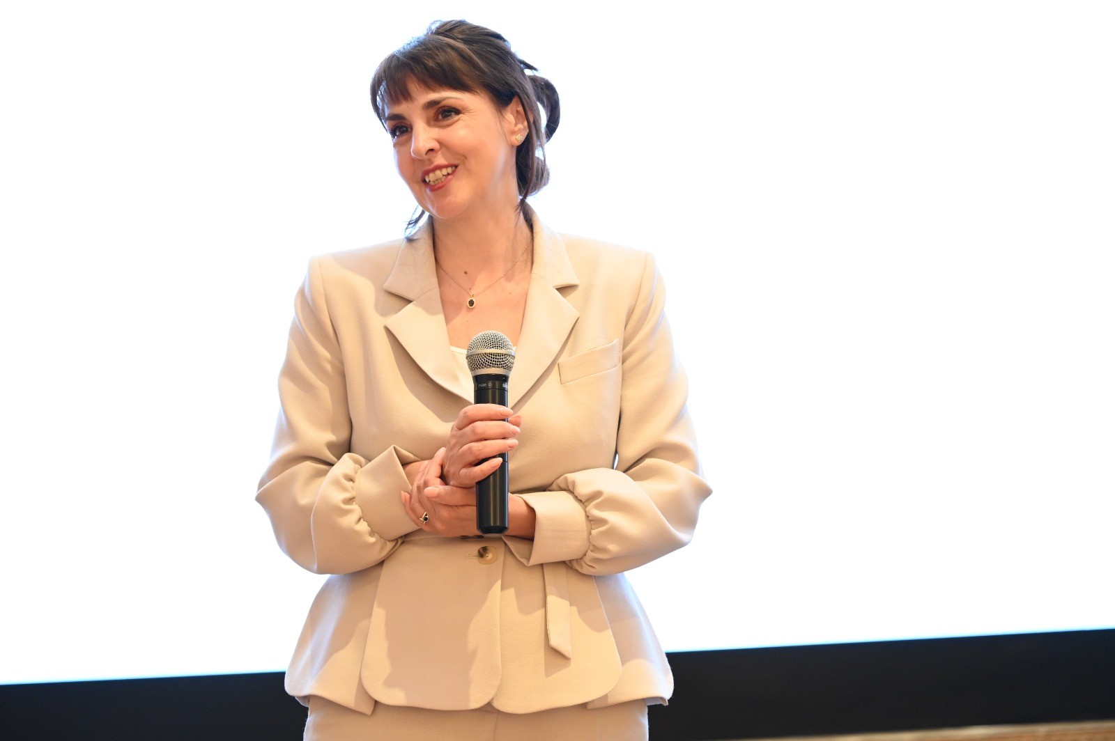 Министър Ефремова: В България да има по-малко деца, които живеят в бедност, е общата ни мисия с неправителствените организации