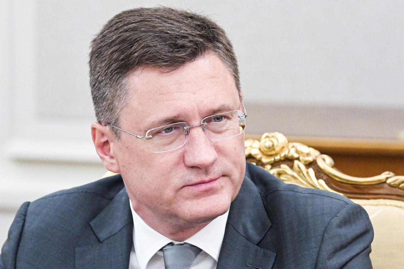 Новак разпореди безпрепятствено снабдяване с гориво