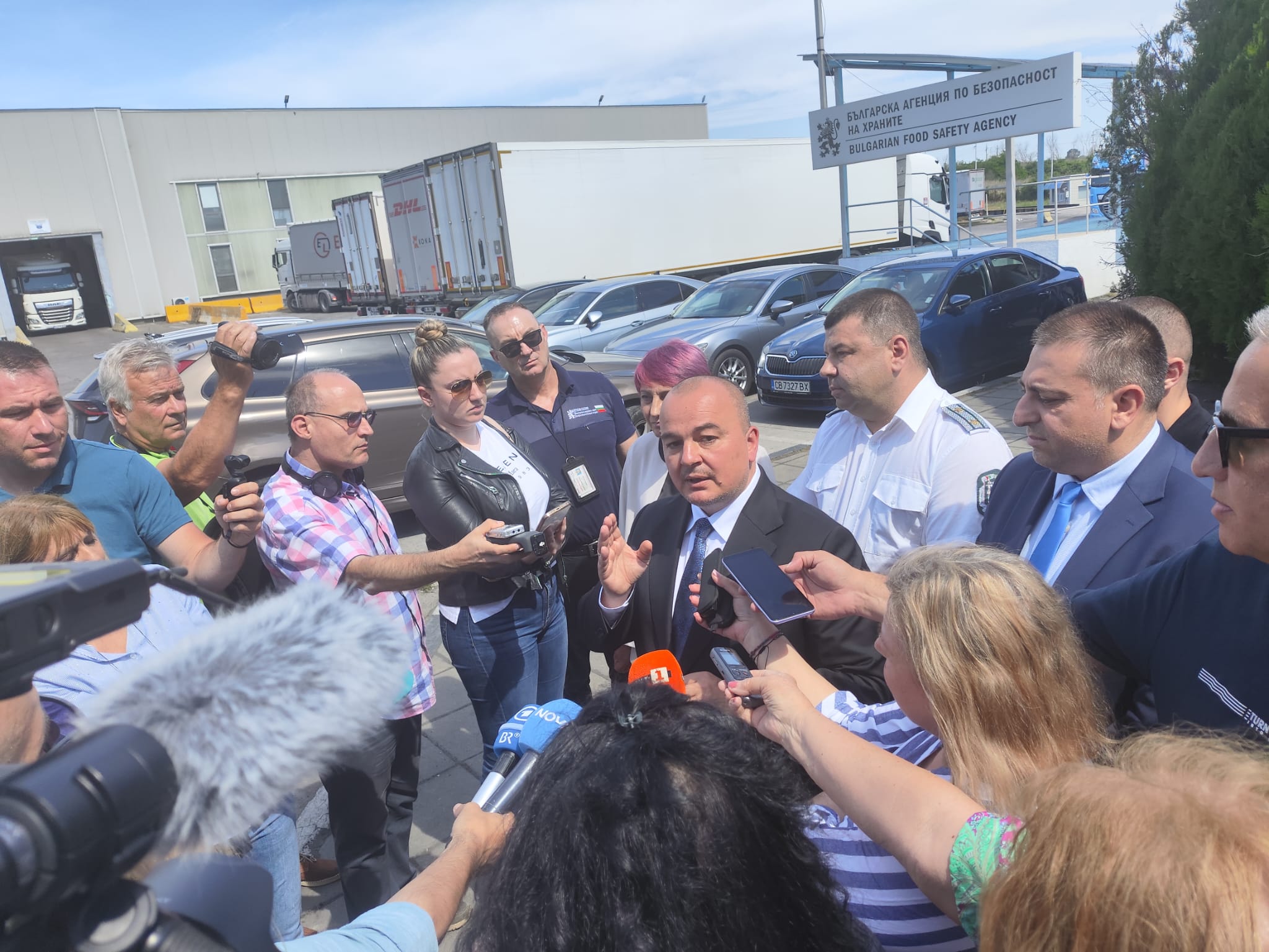 Министър Абровски: Пробите, които се взимат и изследват на ГКПП „Капитан Андреево“, не могат да бъдат манипулирани