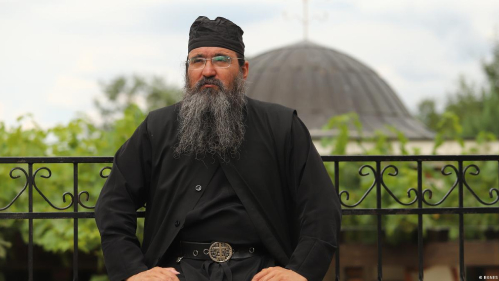 Патриарх Даниил забрани на Никанор да служи за 15 дни. Срещу него започва църковно дело