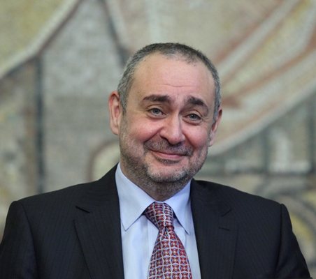 Проф. Борис Велчев: Поне две комисии се произнасят, когато едно лице иска да бъде помилвано от вицепрезидента по медицински причини