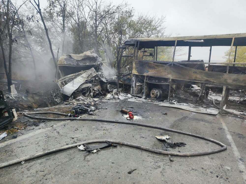 Двамата водачи на камионите са загинали при катастрофата, затворила пътя Русе – София